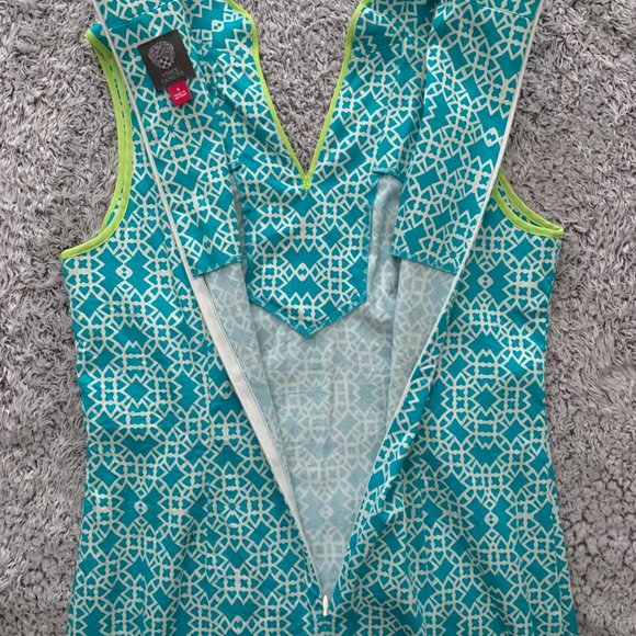 Retro Mod Style Dress. Size 6. Vince Camuto. - Picture 8 of 11